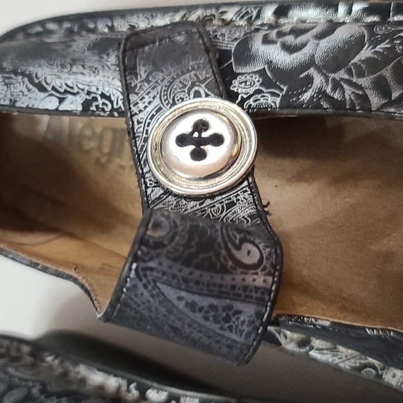 Alegria Womens Mary Janes Shoes Black Silver Floral Paisley   Sz 36/5.5 GUC READ - Picture 5 of 12